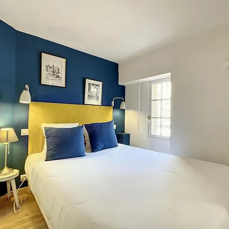 1 Bedroom Ideal Location Apartment *